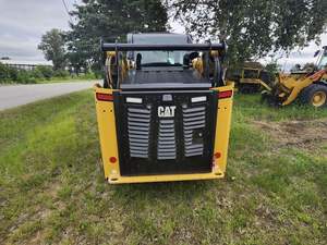 2024 CAT 255 Cargadora de cadenas compacta - Product Image 6