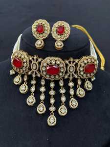 Hermoso Conjunto de Collar Gargantilla de Última Moda, Estilo Minimalista, Collar Tradicional Indio con Pendientes para Mujer, Perfecto para Fiestas - Product Image 3