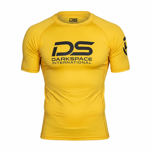 Haute qualité hommes Rash Guard personnalisable respirant écologique 100% Polyester vêtements de sport pour l'entraînement en gros à manches courtes - Product Image 1