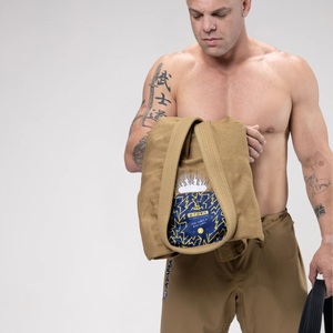 Kimono de Jiu Jitsu Personalizado 100% Algodón, Ligero, de Secado Rápido, Elástico, con Logotipo Frontal para Uniformes de Judo y Jiu-Jitsu - Product Image 4