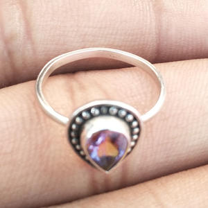 Anillo de piedras preciosas de amatista hecho a mano indio para niñas, joyería de plata de ley 925 hecha a granel, venta al por mayor, anillos de plata fina, joyería - Product Image 3