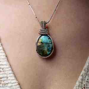 Handmade <b>Boho</b> Labradorite Pendant <b>Necklace</b> Natural Gemstone Sterling Silver Vintage Style Gold Plated Gift - Product Image 5