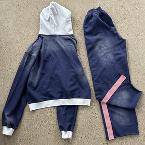 Survêtement sur mesure de haute qualité Streetwear Elegance avec broderie en détresse délavé à l'acide et pantalon de survêtement évasé pour hommes - Product Image 2