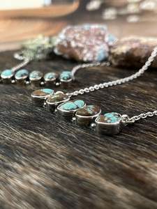 Collar de barra turquesa número 8 en plata de ley Diseño de piedras preciosas naturales hechas a mano - Product Image 3