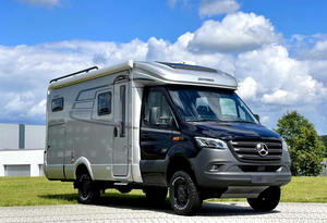 Autocaravana de lujo nueva de la marca Winchombe Autosleepers, modelo 2024, con 2 camas. - Product Image 2