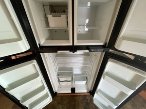 Used 2012 W-i-n-n-e-b-a-g-o S-i-g-h-t-s-e-e-r 33C Travel <b>Trailer</b> - Product Image 6