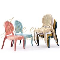 Chaise d'enfant Bella Cane empilable en résine avec dossier en rotin, chaise de salle à manger pour enfants, chaise enfant empilable en PP