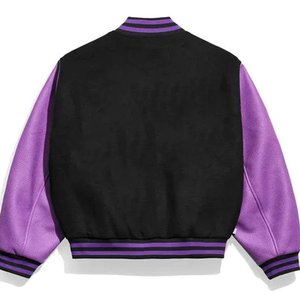 Chaquetas de Béisbol Varsity Negras Personalizadas con Bordado de Logotipo al por Mayor para Mujer, Chaquetas de Calle con Mangas Moradas, Estilo Letterman - Product Image 2
