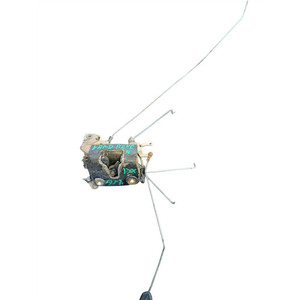 Serratura Anteriore Destra LAND ROVER Discovery 1a Serie MTC7593 (89>94) - Product Image 1