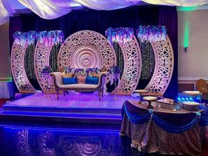 Décor Mandap de mariage élégant avec nouveau cadre en fibre de thème indien Radha Krishna Sculpture professionnelle Radha Krishna - Product Image 4