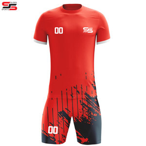 Vente en gros d'usine, ensembles d'uniformes de football personnalisés, unisexes, en polyester respirant, à séchage rapide, pour l'été et l'hiver, pour adultes - Product Image 1