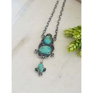 Collier Larry Kaye Kingman en turquoise et perles, or 18 carats, style religieux vintage, serti clos, chaînes en argent sterling plaqué rhodium - Product Image 4