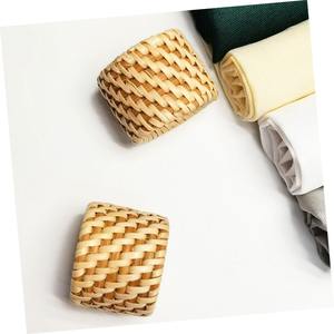 Anneaux de serviette en rotin tissés à la main, vaisselle écologique pour la décoration de mariage et d'événements spéciaux - Product Image 4