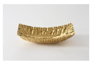 Bandeja de servicio de aluminio con forma de hoja personalizada con chapado en oro Bandeja elegante hecha a mano moderna a precio barato - Product Image 4