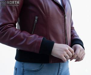 Veste en cuir pour femmes en gros Veste solide à manches longues en cuir pour femme OEM Design Logo Vestes en cuir pour femmes dames en gros - Product Image 3