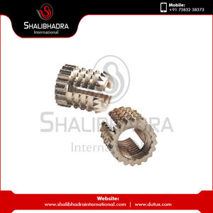 Écrous d'expansion barbelés en laiton poli des fabricants indiens à prix raisonnable - Product Image 4