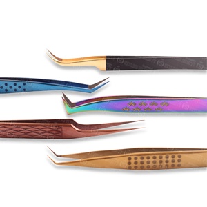 Cada pinza cuenta con una punta perfectamente alineada para un desplumado preciso, lo que garantiza que pueda quitar Las pestañas postizas sin esfuerzo - Product Image 6