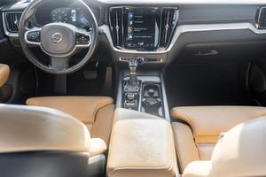 Volvo S60 T6 AWD Inscription 2020 Usado en Buen Estado, Motor de 4 Cilindros Biturbo - Product Image 3
