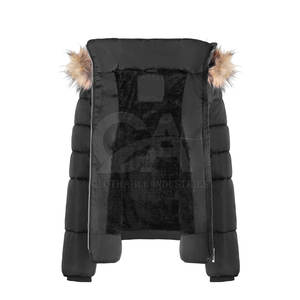 Veste d'hiver douce en peluche pour femmes, manteau à capuche en fausse fourrure de luxe, veste chaude d'hiver personnalisée - Product Image 4