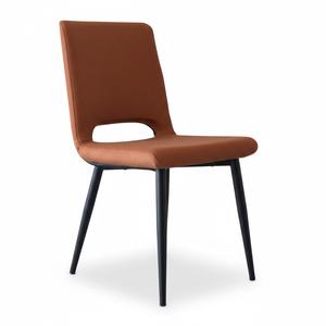 Silla de comedor PASCAL de diseño minimalista moderno con asiento cómodo y patas de metal de calidad comercial - Product Image 1