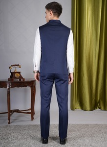 ชุดสูทผู้ชายสีน้ำเงินกรมท่า 3 ชิ้น คุณภาพพรีเมียม สำหรับงานพิธี งานเลี้ยง และงานองค์กร มีจำหน่ายสำหรับการส่งออก ราคาจากอินเดีย - Product Image 3