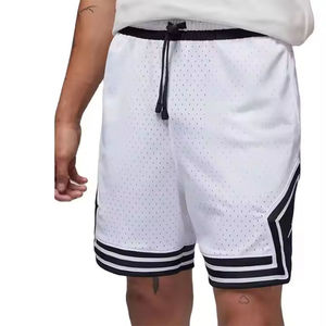 Short en maille à sublimation en polyester, short de basket-ball personnalisé, fabricant de short de sport d'entraînement pour hommes, short de gymnastique pour hommes, vente en gros - Product Image 1