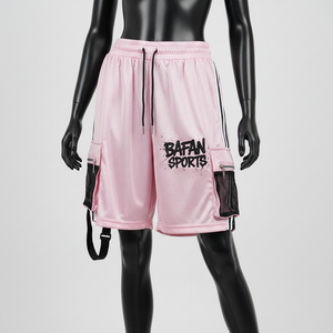 Shorts de basket-ball pour femmes, légers, en tissu polyester mesh rose, avec logo imprimé, style cargo. - Product Image 1