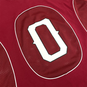 Maillot de football américain court imprimé par sublimation brodé en usine OEM ODM personnalisé de haute qualité surdimensionné Vente en gros - Product Image 5