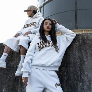 Ensemble de survêtement Y2k hommes femmes rétro supérieur léopard Patchwork ensemble américain Streetwear unisexe Boxy décontracté Couples vêtements tendance - Product Image 3