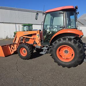 รถแทรกเตอร์ล้อ M7040D มือสอง ขับเคลื่อน 4 ล้อ 70 แรงม้า พร้อมระบบเกียร์ ปั๊ม และมอเตอร์ - Product Image 1