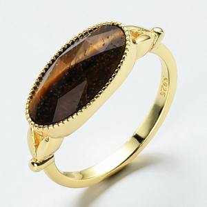 Anillo Sencillo Chapado en Oro Rosa con Diamante Ovalado de 8x15 MM para Uso Diario - Anillos de Plata 925 Hechos a Mano al por Mayor - Product Image 1