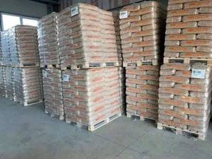 Briquetas de Biomasa de Aserrín de Madera Dura de 6mm en Forma de Barra para Sistemas de Calefacción - Suministro al por Mayor - Product Image 2
