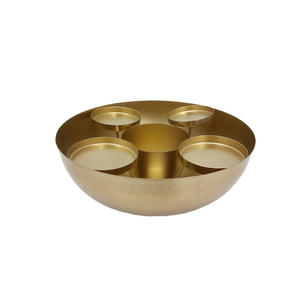 เชิงเทียนโลหะสำหรับตกแต่งโต๊ะทำด้วยมือสีทองสำหรับบ้านคริสต์มาส - Product Image 6