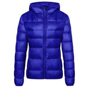 Veste matelassée OEM de qualité supérieure pour femmes, tissu respirant, poche zippée, grande taille, veste à bulles chaude d'hiver pour femmes - Product Image 5