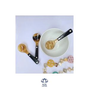 Ustensiles de cuisine cuillère en corne de buffle pour servir la nourriture et la décoration utiliser une cuillère en corne au coût le plus bas article en corne le plus vendu Lotus bleu - Product Image 1
