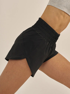 Pantalones cortos negros para correr y ciclismo con logotipo personalizado de último diseño con bolsillos, pantalones cortos de yoga transpirables de secado rápido para gimnasio de cintura alta para mujer - Product Image 5