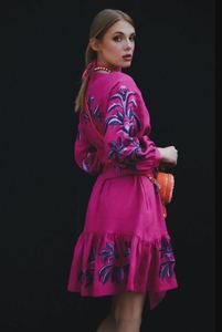 Elegante Boho Ucraniano Diseños Beige Bordado Maxi Vestido Nueva Colección Manga Larga Estilo Bohemio Shift Dress Midi Longitud - Product Image 2