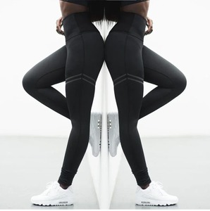 Pantalones deportivos sexis de realce para mujer, mallas de gimnasio suaves con logotipo en la cintura, joggers ajustados para correr, mallas deportivas de compresión - Product Image 2