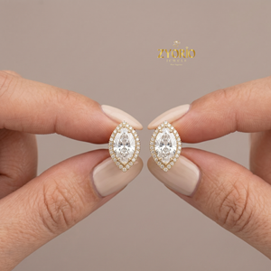 Boucles d'oreilles clous en or 14 carats plaqué or, diamants de laboratoire brillants certifiés IGI, Zyorio Jewels, cadeaux vintage pour fêtes et mariages - Product Image 1