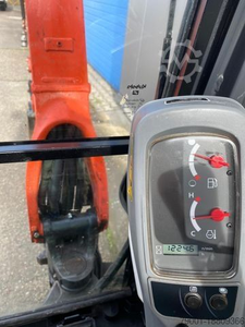 Mini-excavatrice Kubota U27-4, excavatrice compacte sur chenilles, excavatrice hydraulique avec godet pour la construction | Kubota U27-4 de 2021 à vendre - Product Image 6