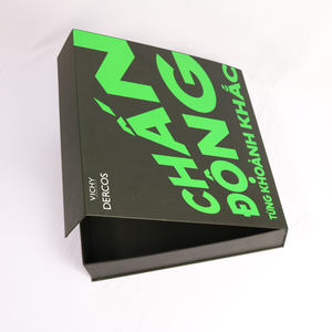 Boîtes cadeaux personnalisées en carton rigide écologique avec lamination mate et impression offset, recyclables, logo personnalisé - Product Image 4