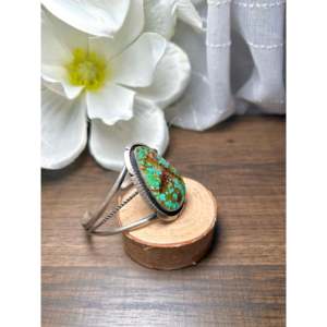 Navajo Handmade Kingman Turquoise & Sterling Silver Fashion Cuff Bracelet Kingman Turquoise & Sterling Silver - Product Image 2