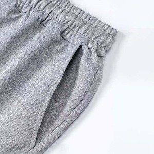 Accesorios de ropa Nueva llegada Ropa de hombre Pantalones cortos de diseño personalizado Pantalones cortos de jogging para hombre de color sólido informal para hombre en venta - Product Image 4