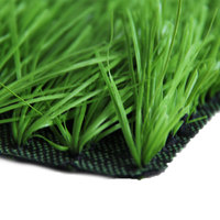 Gazon artificiel de terrain de football extérieur économique, écologique, résistant au feu, 50 mm, matériau PE+PP, revêtement de sol sportif à vendre