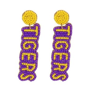 GEAUX TIGER Boucles d'oreilles brodées de perles faites à la main inspirées de l'État de la Louisiane en Inde pour les mariages et les fêtes - Product Image 4