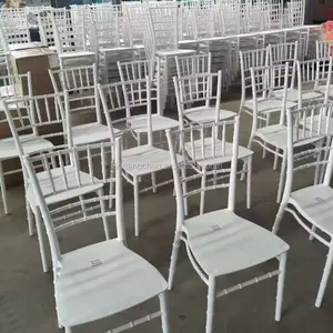 工厂批发长寿命Pp塑料白色酒店派对用餐Chiavari活动婚礼椅