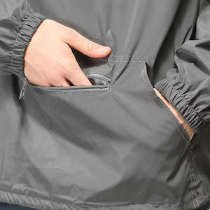 Veste de sport rétro à col montant et demi-zip avec logo personnalisé pour homme, streetwear, veste coupe-vent légère et douce - Product Image 6