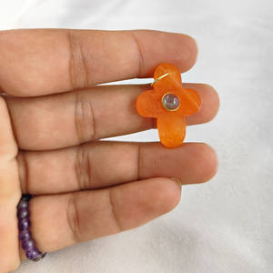 Pendentif fin en croix de rubis teint en cornaline, lunette en plaqué or plaqué rhodium, double pierre de naissance, fournisseurs de l'Inde - Product Image 3