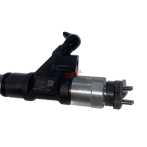 Injektor bahan bakar mesin Diesel asli Sinotruk Howo asli Injector 095000-6701 kondisi baru - Product Image 3