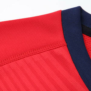 Maillot de football pour enfants en tissu mesh respirant, manches courtes, léger, design sublimé, impression de nom personnalisée, OEM ODM, commandes en gros - Product Image 4